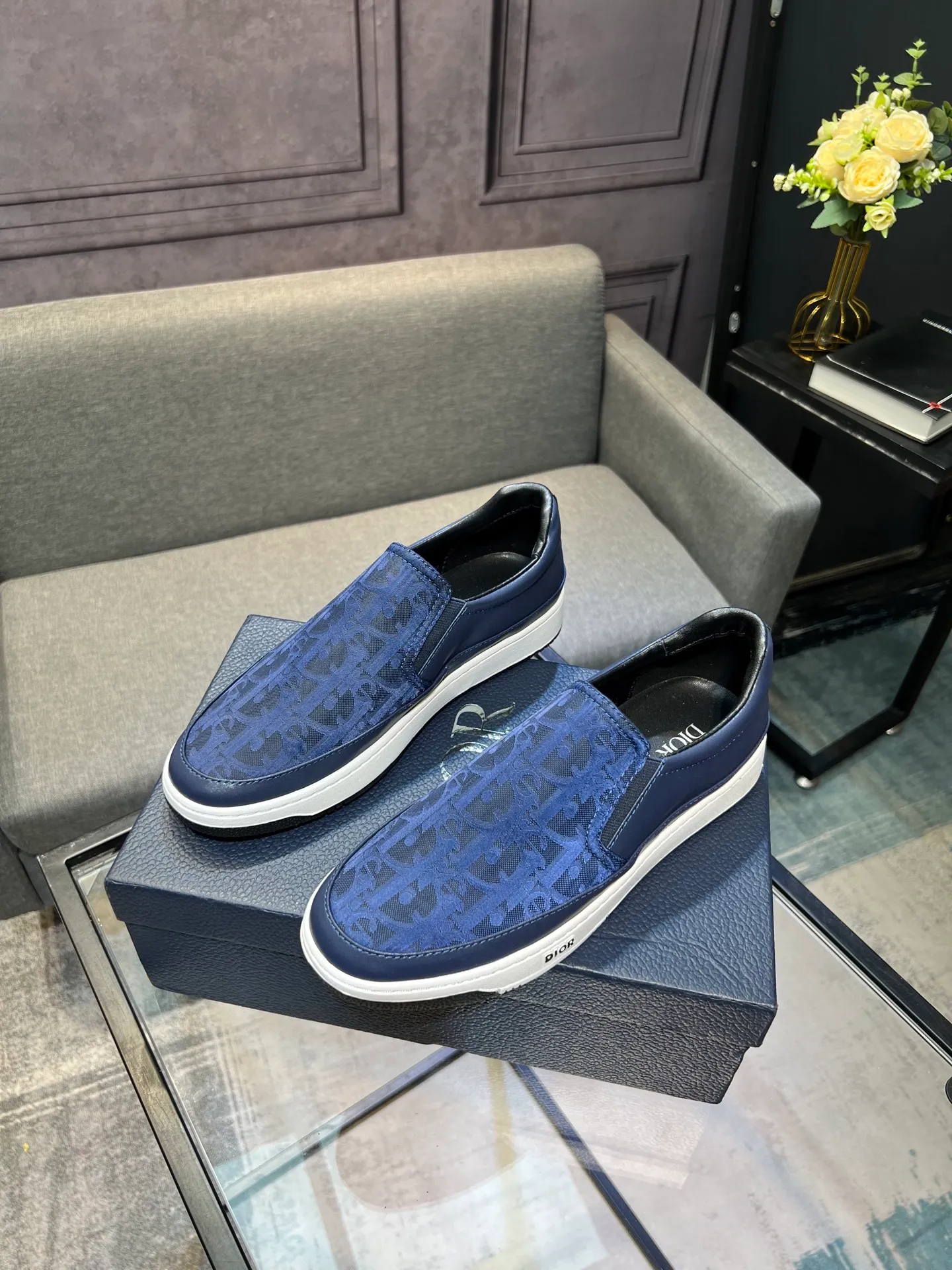 Men's shoes 💰420 [Dior] 🔝The latest masterpiece of high-end men's shoes brand: original special cloth fabric imported from Italy + cowhide + imported sheepskin lining 🔥Original toe-cap rubber outsole Soft and comfortable, making walking more convenient and comfortable! Size: 38-44 (45 can be customized)